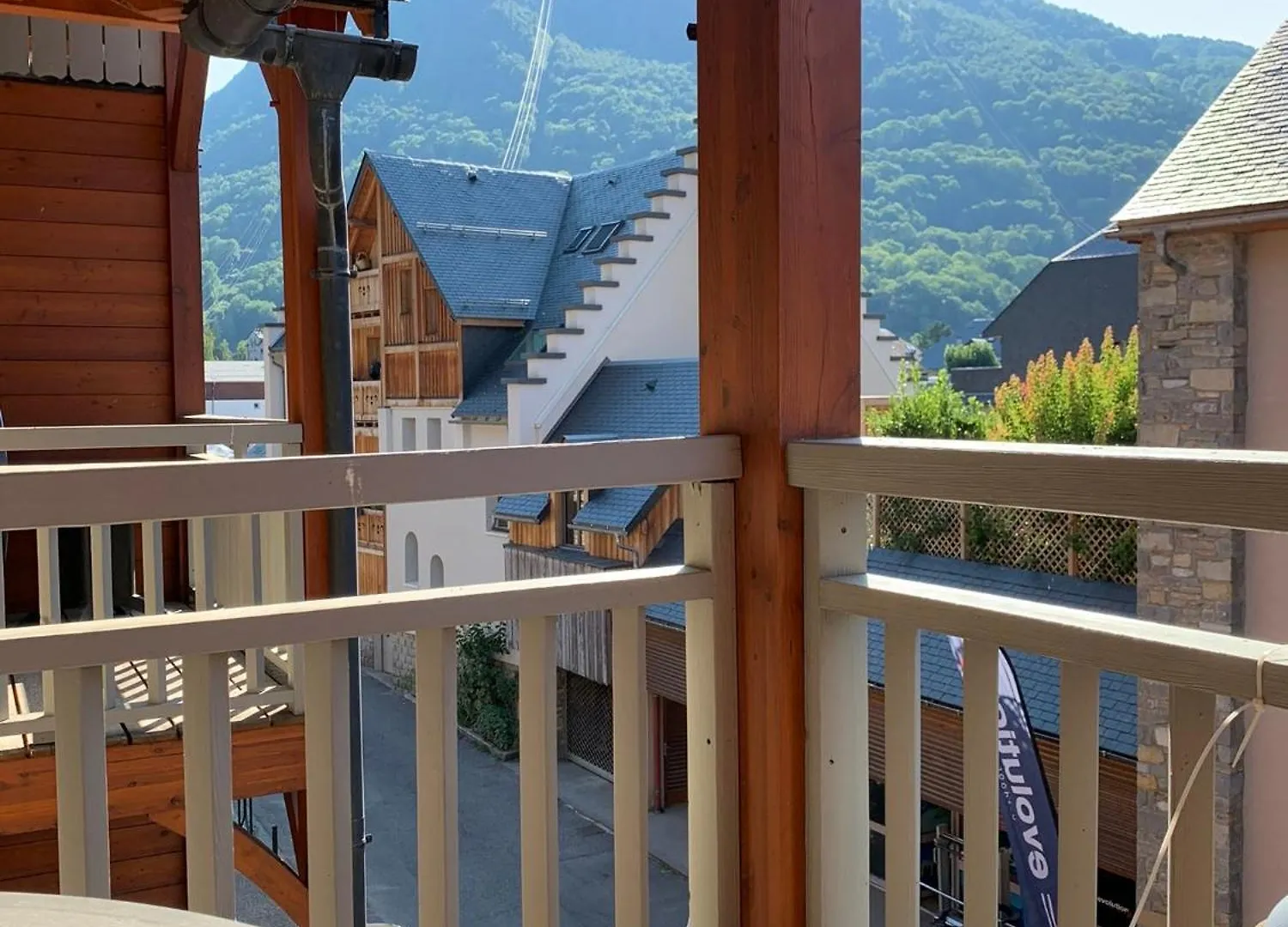 Le Rioumajou 1 - Grand T6 - Piscine - Centre St Lary Lägenhet Saint-Lary-Soulan 0*,  Frankrike